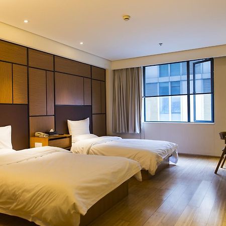Ji Hotel Shanghai Hongqiao Airport Huqingping Highway Eksteriør billede