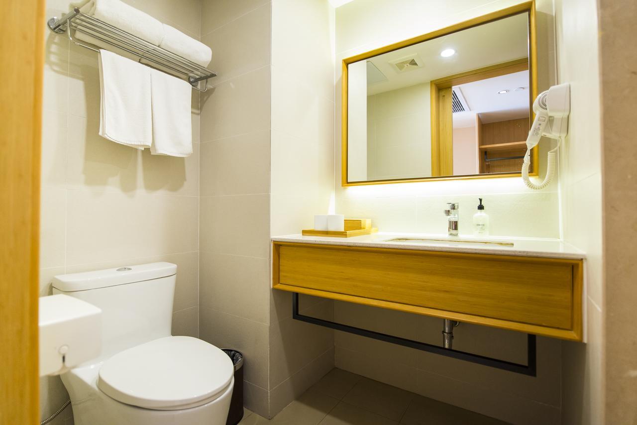 Ji Hotel Shanghai Hongqiao Airport Huqingping Highway Eksteriør billede