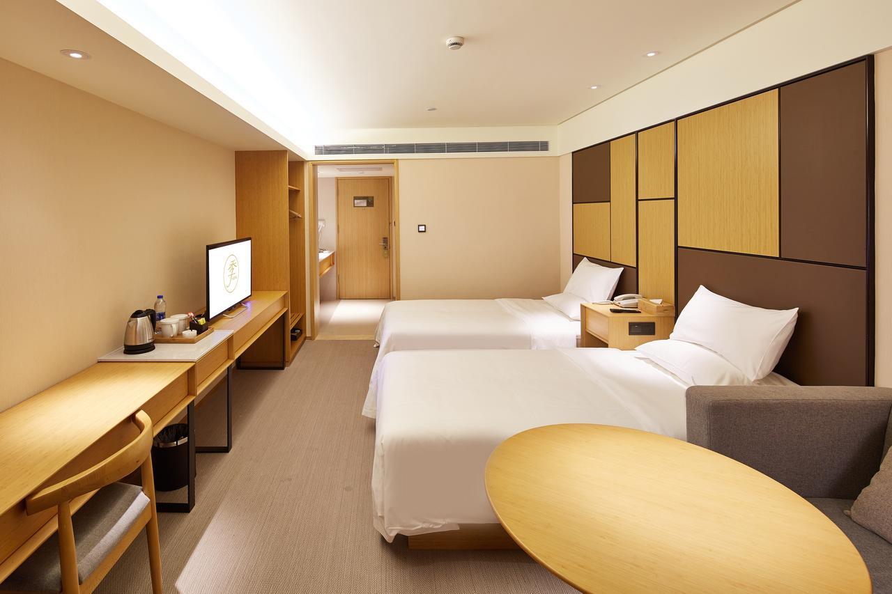 Ji Hotel Shanghai Hongqiao Airport Huqingping Highway Eksteriør billede